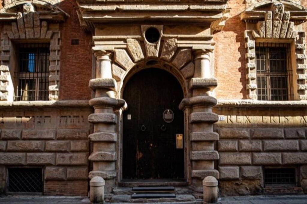 Appartamento Palazzo Bocchi Bologna Exterior foto
